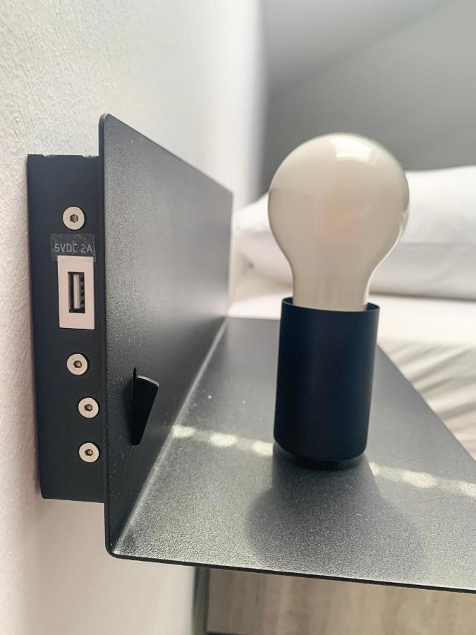 Prima Inn Unterkunft Direkt Ueber Der "Bar Am Minimax" Neuruppin Buitenkant foto